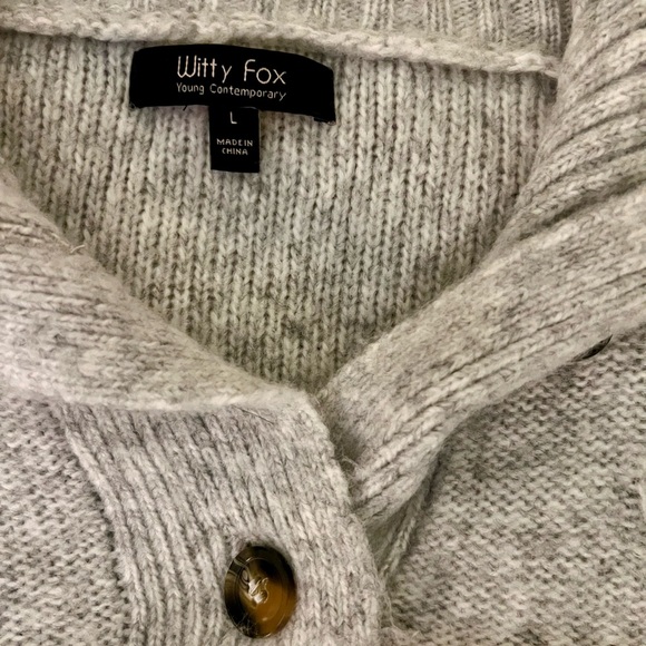Cozy Gray V-Neck Sweater by Croft & Barrow - Picture 3 of 5